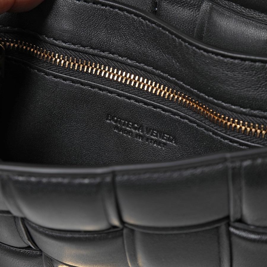 BOTTEGA VENETA ボッテガヴェネタ ショルダーバッグ スモール パデッド カセット 717506 VCQR1 レディース マキシイントレ レザー ポシェット 鞄 8425｜s-musee｜06