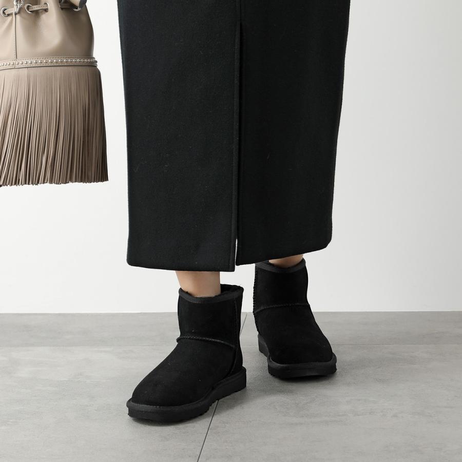 UGG（アグ） ムートンブーツ CLASSIC MINI SIDE LOGO II クラシック