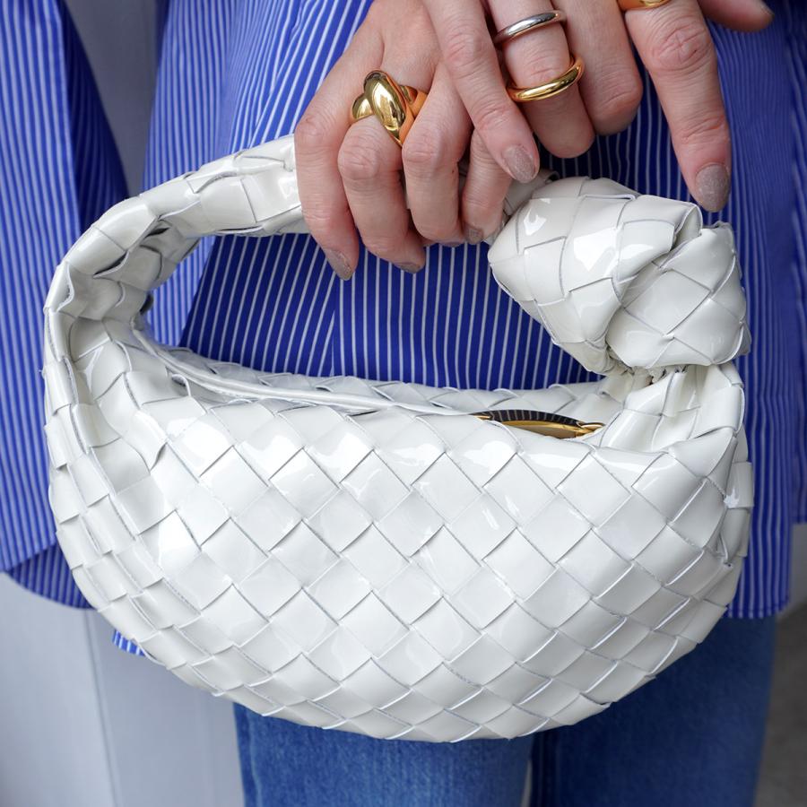 ✴︎BOTTEGA VENETA ミニ　ジョディ✴︎ BOTTEGA VENETA（ボッテガ・ヴェネタ） JODIE Mini Hand Bag ジョディ