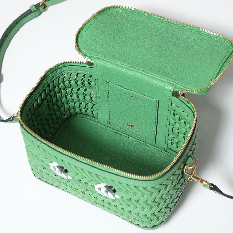 ANYA HINDMARCH（アニヤ・ハインドマーチ） ショルダーバッグ The