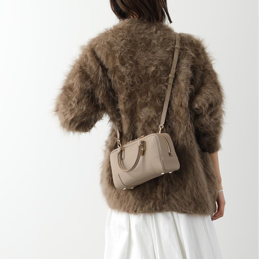 LOEWE ロエベ ショルダーバッグ AMAZONA 23 A039N07X02 LOEWE ロエベ ショルダーバッグ AMAZONA 23 A039N07X02