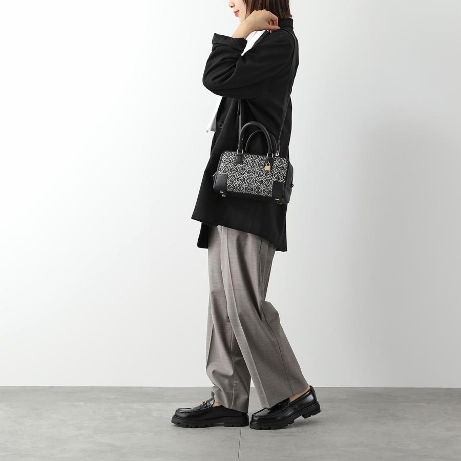 LOEWE ロエベ ショルダーバッグ AMAZONA 23 A039N07X03 レディース