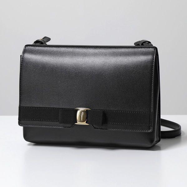FERRAGAMO（フェラガモ） ショルダーバッグ VARA BOW ヴィラリボン