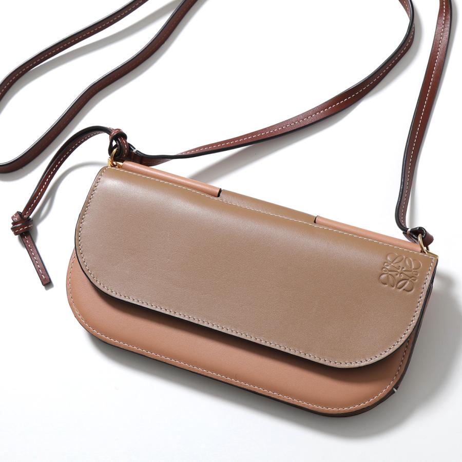 LOEWE ロエベ ショルダーバッグ SLG GATE POCHETTE 113.54BU52 LOEWE ロエベ ショルダーバッグ SLG GATE POCHETTE 113.54BU52