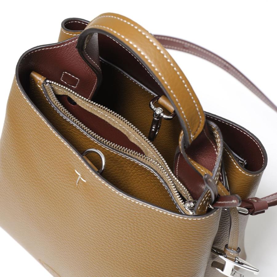 TOD'S（トッズ） 【カラー限定特価】TODS ショルダーバッグ