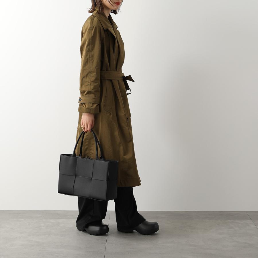 BOTTEGA VENETA ボッテガヴェネタ トートバッグ MIDIUM ARCO BOTTEGA VENETA ボッテガヴェネタ トートバッグ MIDIUM ARCO