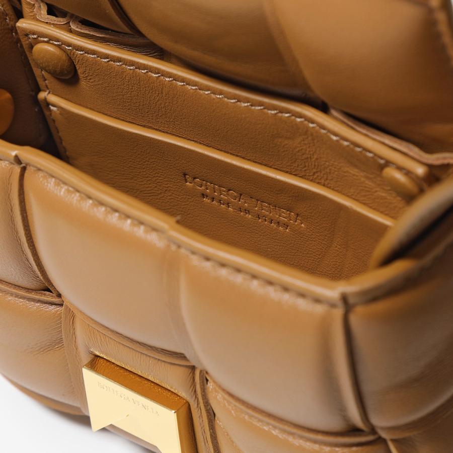 美品✨BOTTEGA VENETA ショルダーバッグ　ブラウン　オールレザー BOTTEGA VENETA ボッテガヴェネタ ショルダーバッグ 716648