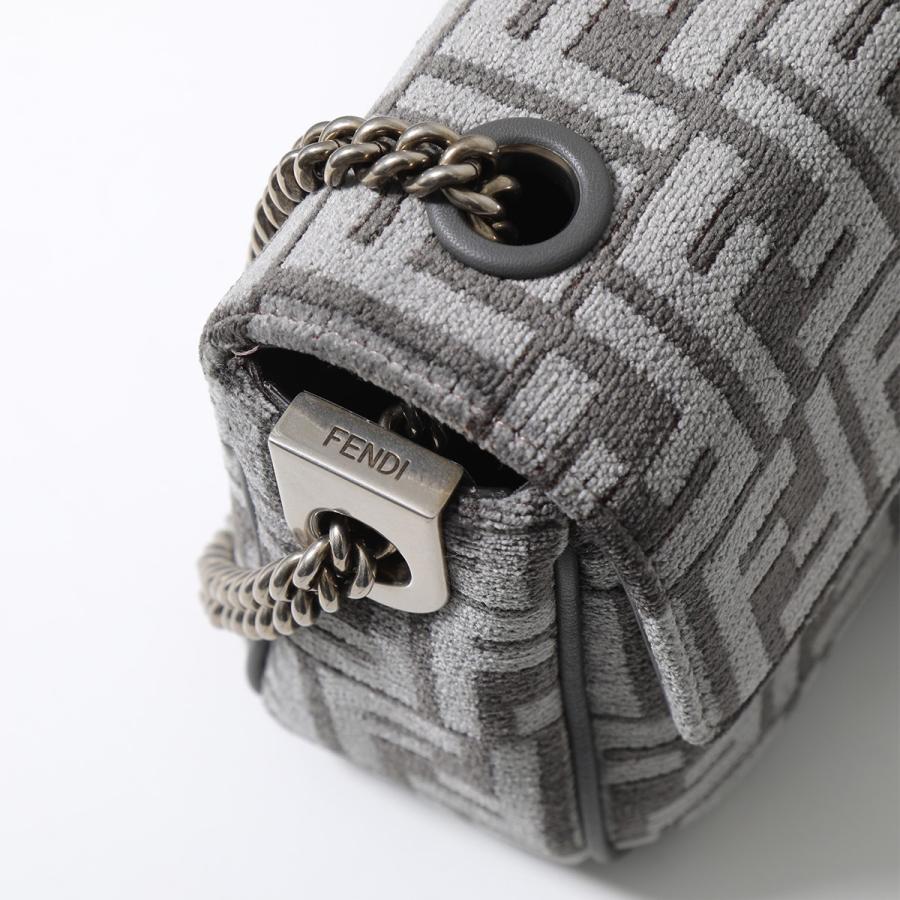 FENDI（フェンディ） ショルダーバッグ BAGUETTE CHAIN MIDI バゲット