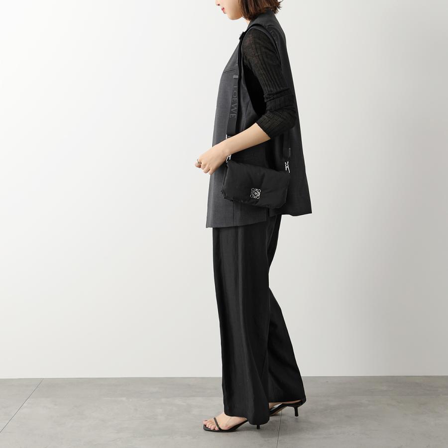 LOEWE（ロエベ） ショルダーバッグ GOYA PUFFER NYLON MINI BAG