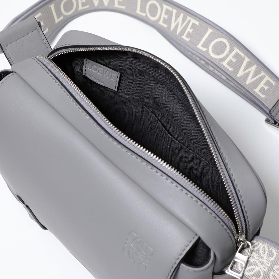 LOEWE（ロエベ） ショルダーバッグ MILITARY MESSENGER XS BAG