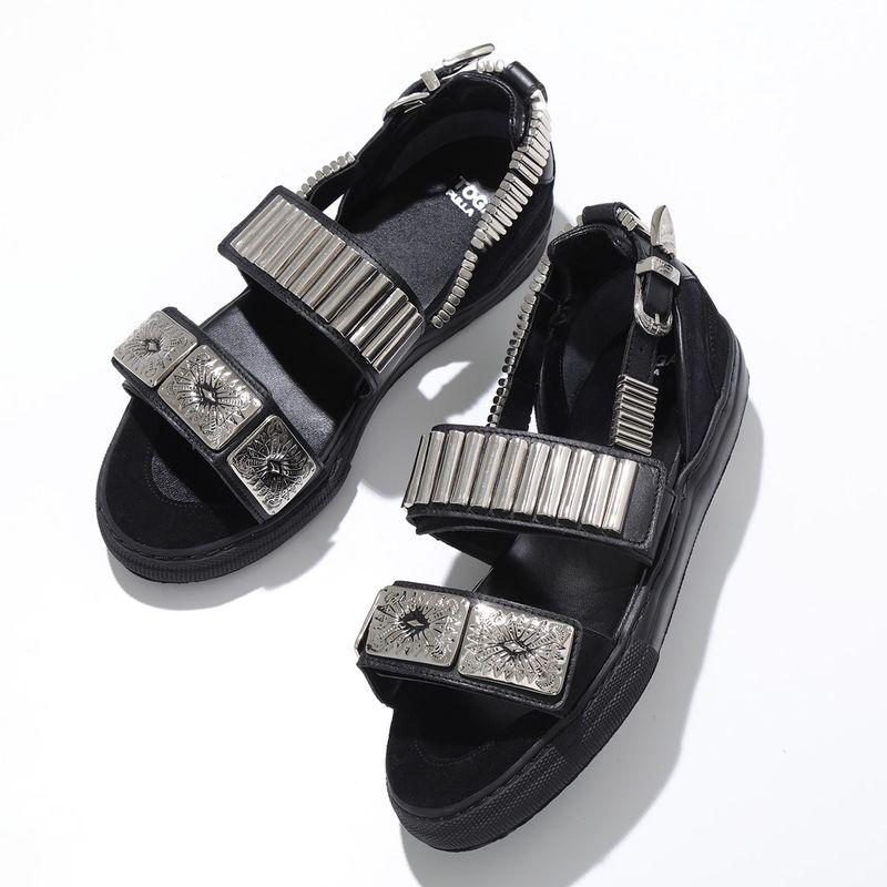 希少モデル トーガプルラ メタルバックル サンダル ペイズリー レザーストラップ TOGA PULLA（トーガ プルラ） トーガ プルラ サンダル METAL SNEAKER