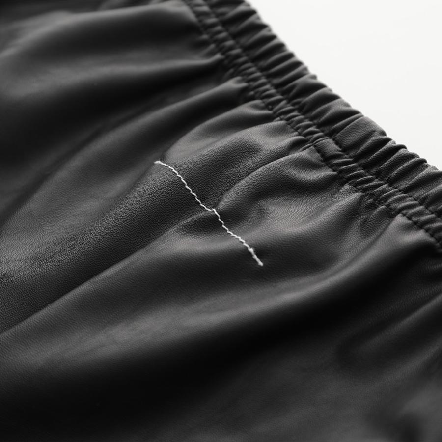 MM6 エムエムシックス メゾンマルジェラ フェイクレザーパンツ