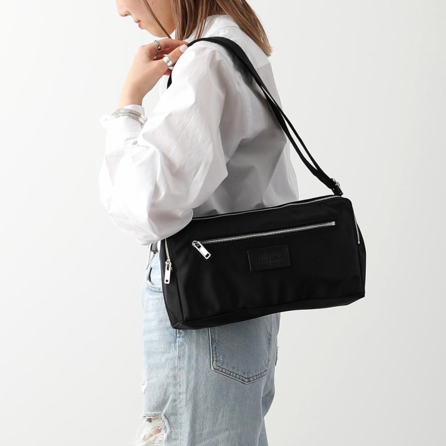 MM6 エムエムシックス メゾンマルジェラ ショルダーバッグ SB5WG0007