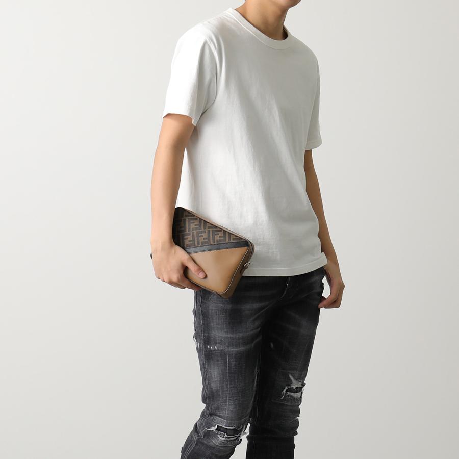FENDI フェンディ ショルダーバッグ CAMERA CASE MEDIUM カメラ FENDI フェンディ ショルダーバッグ CAMERA CASE MEDIUM カメラ