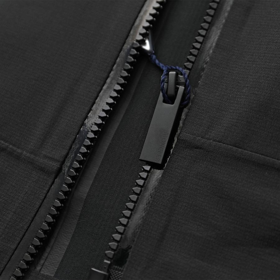 MONCLER（モンクレール） MONCLER Matt Black マットブラック