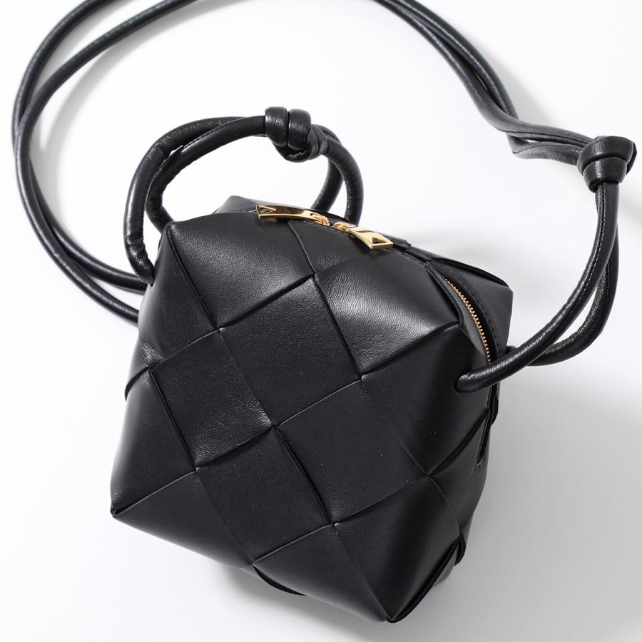 BOTTEGA VENETA ボッテガヴェネタ ショルダーバッグ CASSETTE BOTTEGA VENETA ボッテガヴェネタ ショルダーバッグ CASSETTE