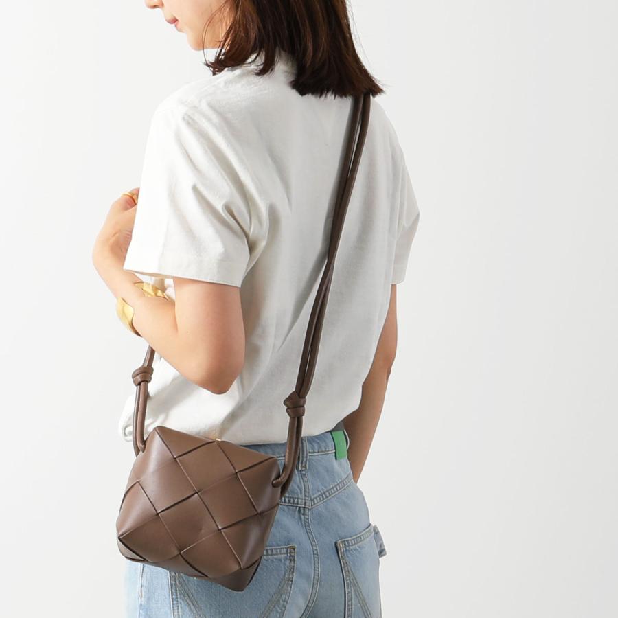 BOTTEGA VENETA ボッテガヴェネタ ショルダーバッグ CASSETTE BOTTEGA VENETA ボッテガヴェネタ ショルダーバッグ CASSETTE