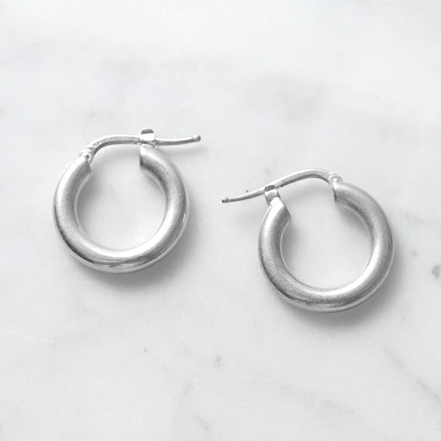 JIL SANDER ジルサンダー フープピアス OUR NEW Orecchini JIL SANDER ジルサンダー フープピアス OUR NEW Orecchini