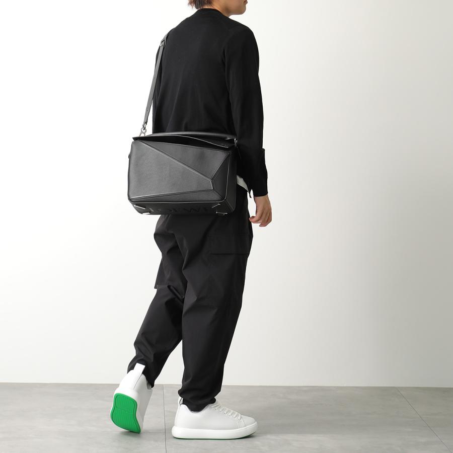 LOEWE ロエベ ショルダーバッグ PUZZLE LARGE BAG B510S19X26 LOEWE ロエベ ショルダーバッグ PUZZLE LARGE BAG B510S19X26