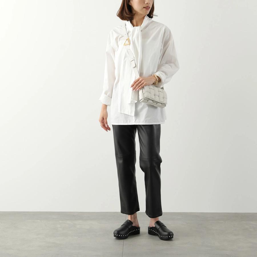 BOTTEGA VENETA（ボッテガ・ヴェネタ） ショルダーバッグ CASETTE
