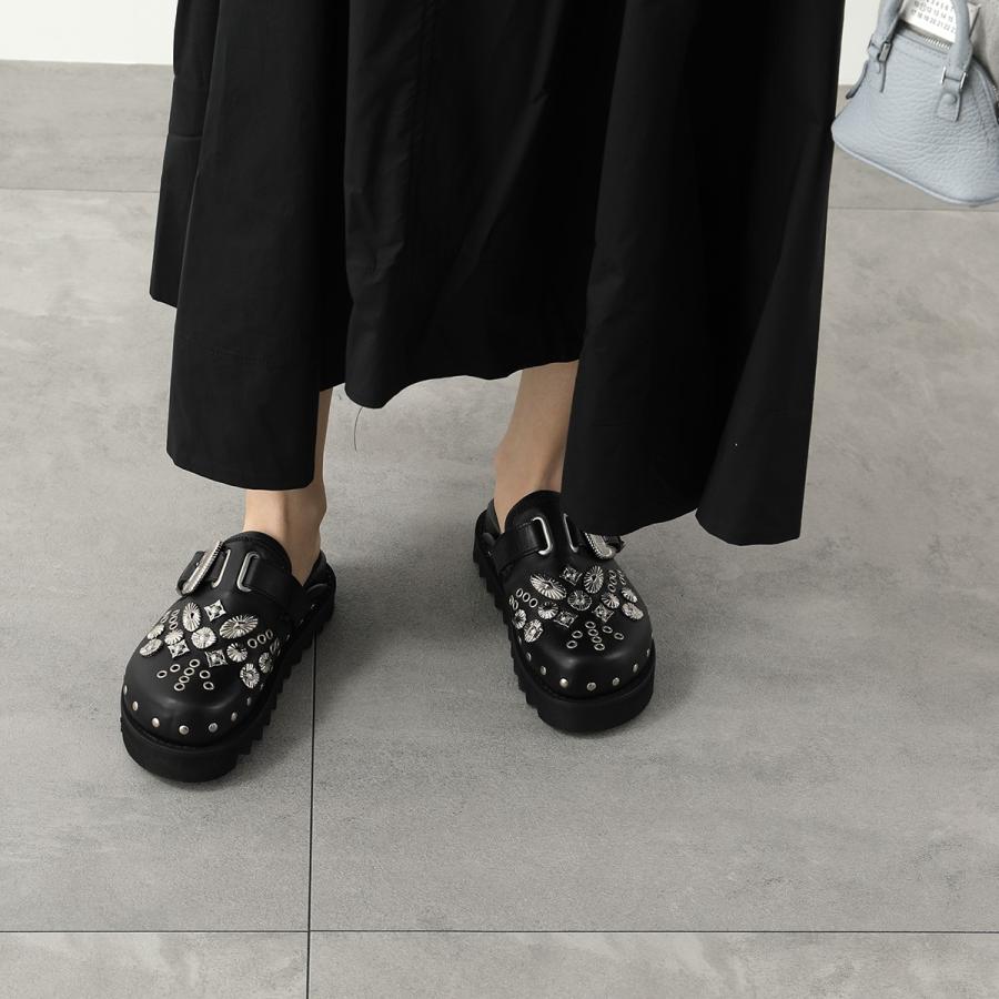 TOGA PULLA トーガ プルラ サボ サンダル Eyelet Metal Sabot TOGA PULLA トーガ プルラ サボ サンダル Eyelet Metal Sabot