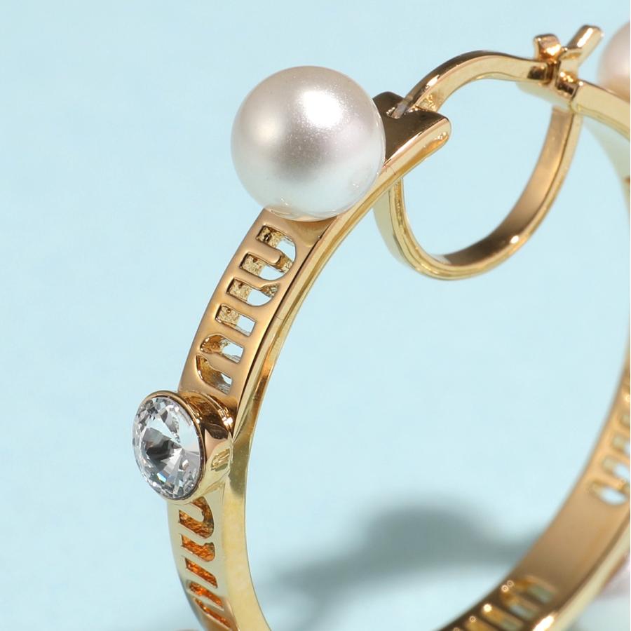 Miu Miu パール付きフープピアス miu miu（ミュウミュウ） ピアス 5JO931 2F7Q レディース フープピアス
