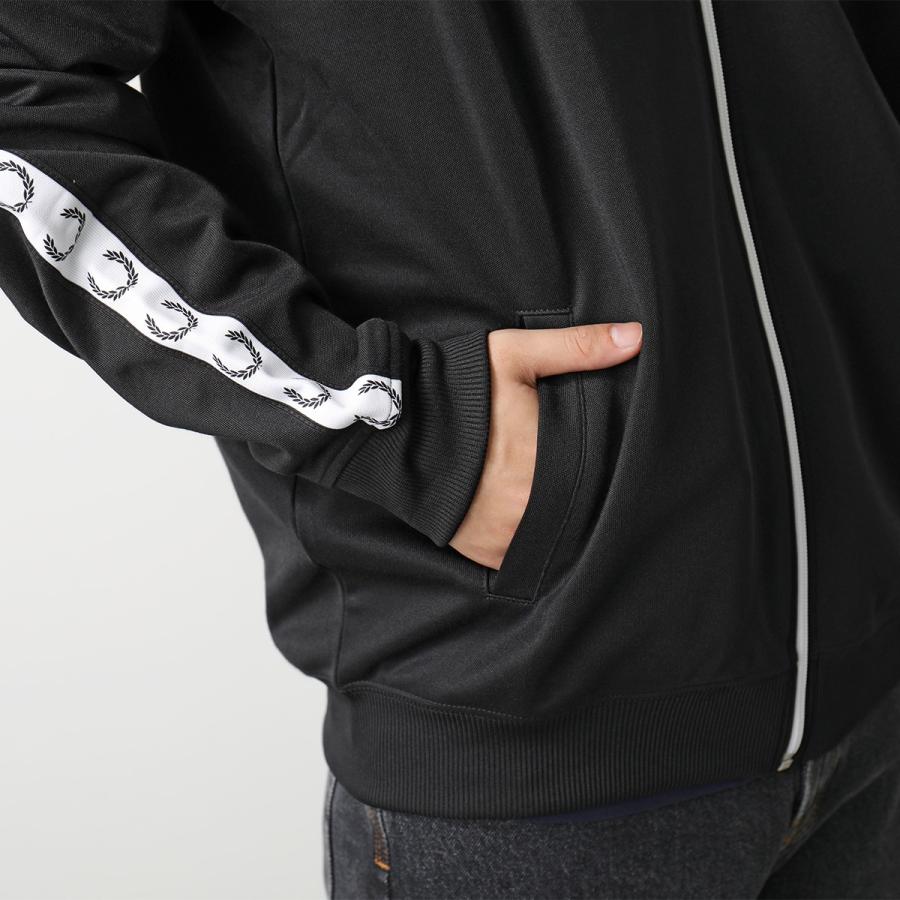 FRED PERRY（フレッドペリー） トラックジャケット TAPED TRACK JACKET