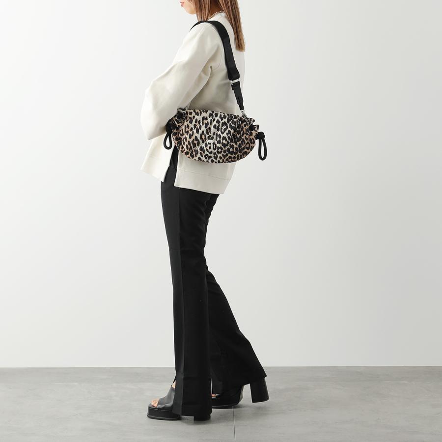GANNI ガニー ショルダーバッグ Quilted Recycled Tech Small GANNI ガニー ショルダーバッグ Quilted Recycled Tech Small