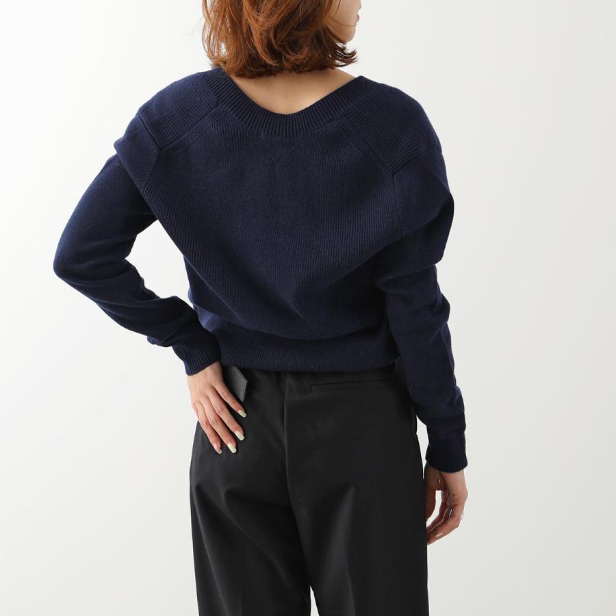 【極美品】BOTTEGA VENETA ボッテガヴェネタ　Vネックニットセーター 極美品】BOTTEGA VENETA ボッテガヴェネタ Vネックニット