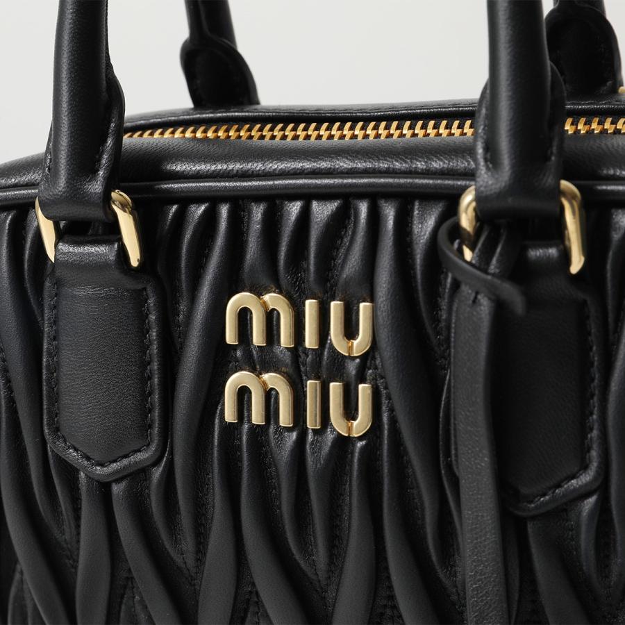 miu MIUMIU ミュウミュウ ショルダーバッグ MATELASSE miu MIUMIU ミュウミュウ ショルダーバッグ MATELASSE