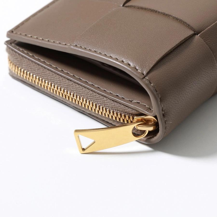 BOTTEGA VENETA（ボッテガ・ヴェネタ） 二つ折り財布 カセット 750253