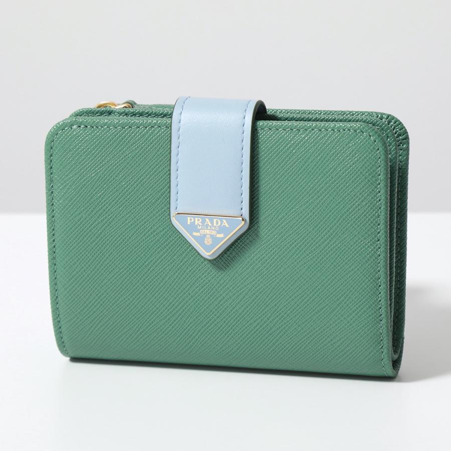 未使用級/現行✨プラダ 折り財布 1ML018 サフィアーノレザー ライトブルー 未使用級/現行✨プラダ 折り財布 1ML018 サフィアーノレザー
