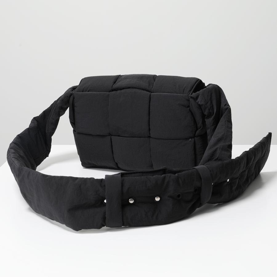 BOTTEGA VENETA ボッテガヴェネタ ショルダーバッグ パデッド BOTTEGA VENETA ボッテガヴェネタ ショルダーバッグ パデッド