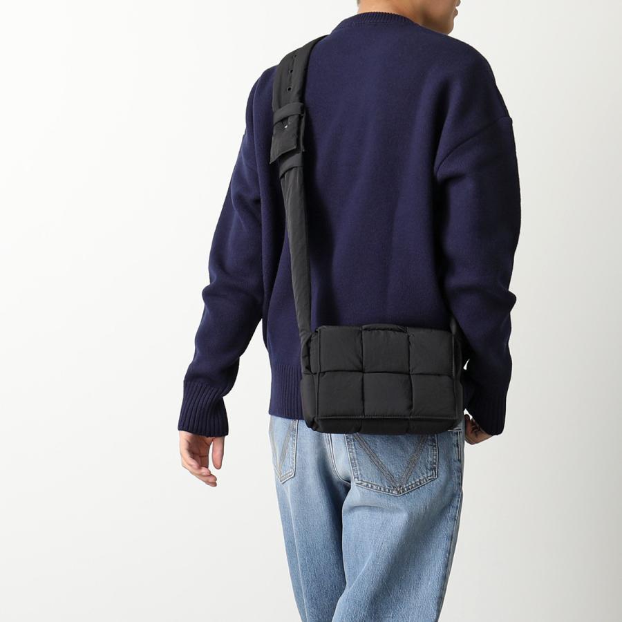 BOTTEGA VENETA ボッテガヴェネタ ショルダーバッグ パデッド BOTTEGA VENETA ボッテガヴェネタ ショルダーバッグ パデッド
