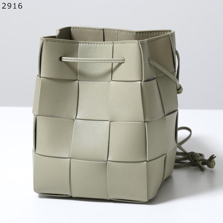 BOTTEGA VENETA（ボッテガ・ヴェネタ） ショルダーバッグ CASETTE