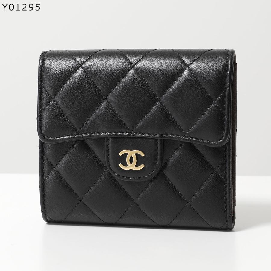 CHANEL シャネル 二つ折り財布 AP0231 Y01588 Y01864 Y01295 CHANEL シャネル 二つ折り財布 AP0231 Y01588 Y01864 Y01295
