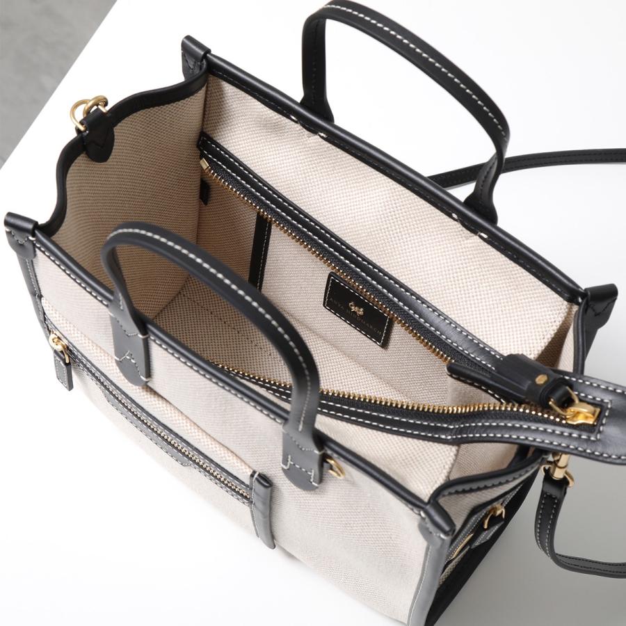 ANYA HINDMARCH（アニヤ・ハインドマーチ） ショルダーバッグ Pocket