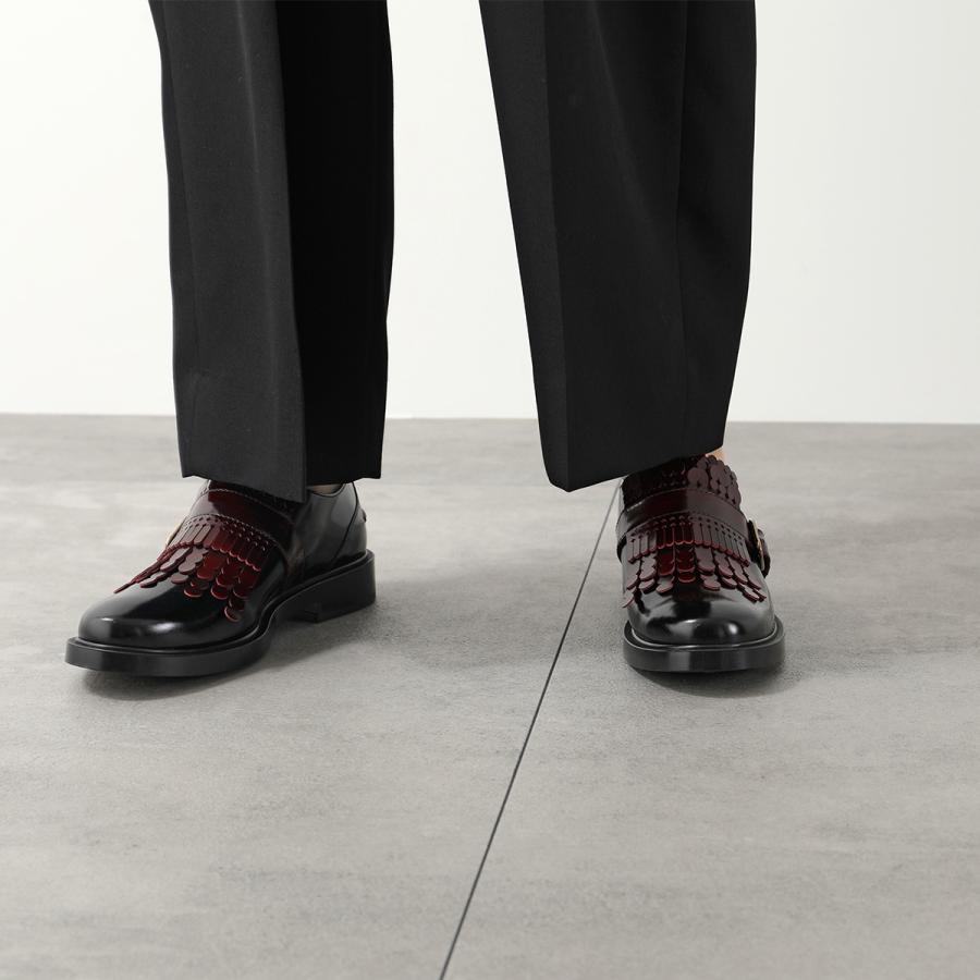 TOD'S トッズ ローファー 革靴 ベルト フリンジ スタッズ ブラック 黒