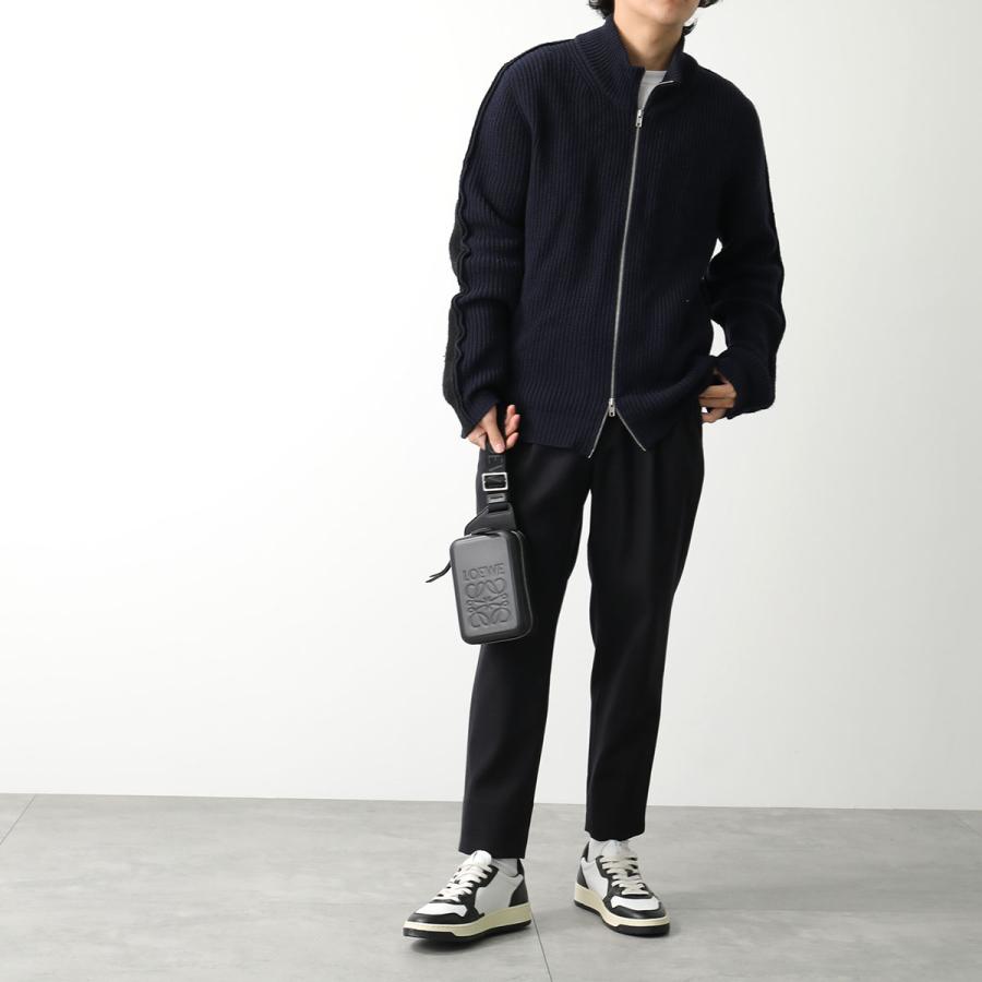 LOEWE ロエベ ボディバッグ MOLDED SLING モールデッド スリング LOEWE ロエベ ボディバッグ MOLDED SLING モールデッド スリング