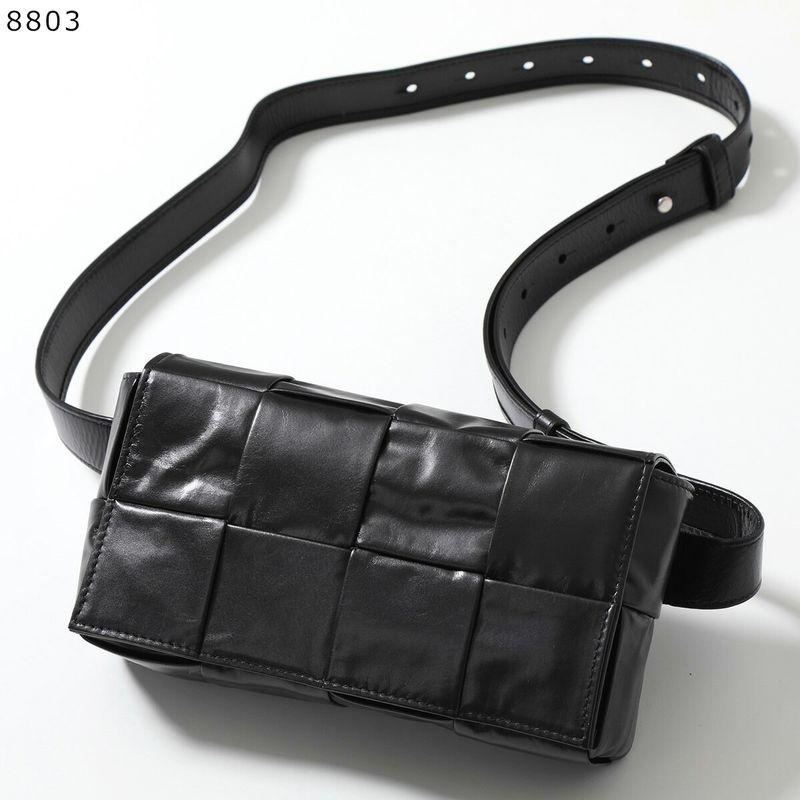 ボッテガヴェネタ バッグ BOTTEGA VENETA（ボッテガ・ヴェネタ） ボディバッグ CASSETTE