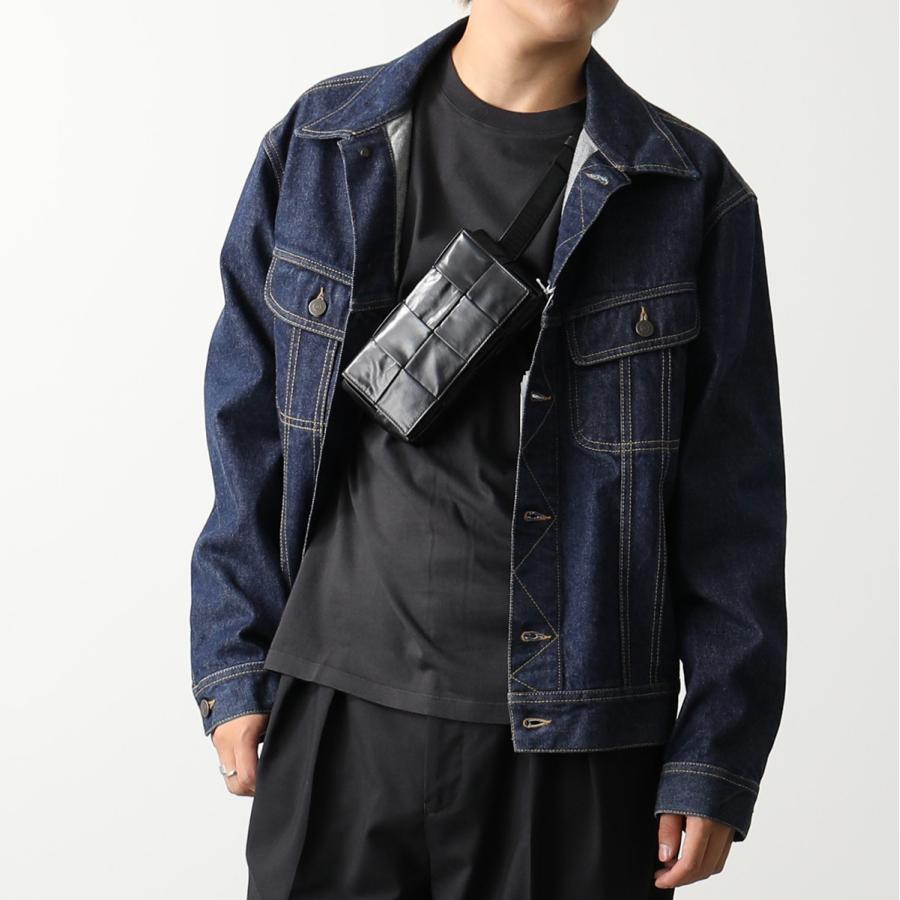 BOTTEGA VENETA（ボッテガ・ヴェネタ） ボディバッグ CASSETTE