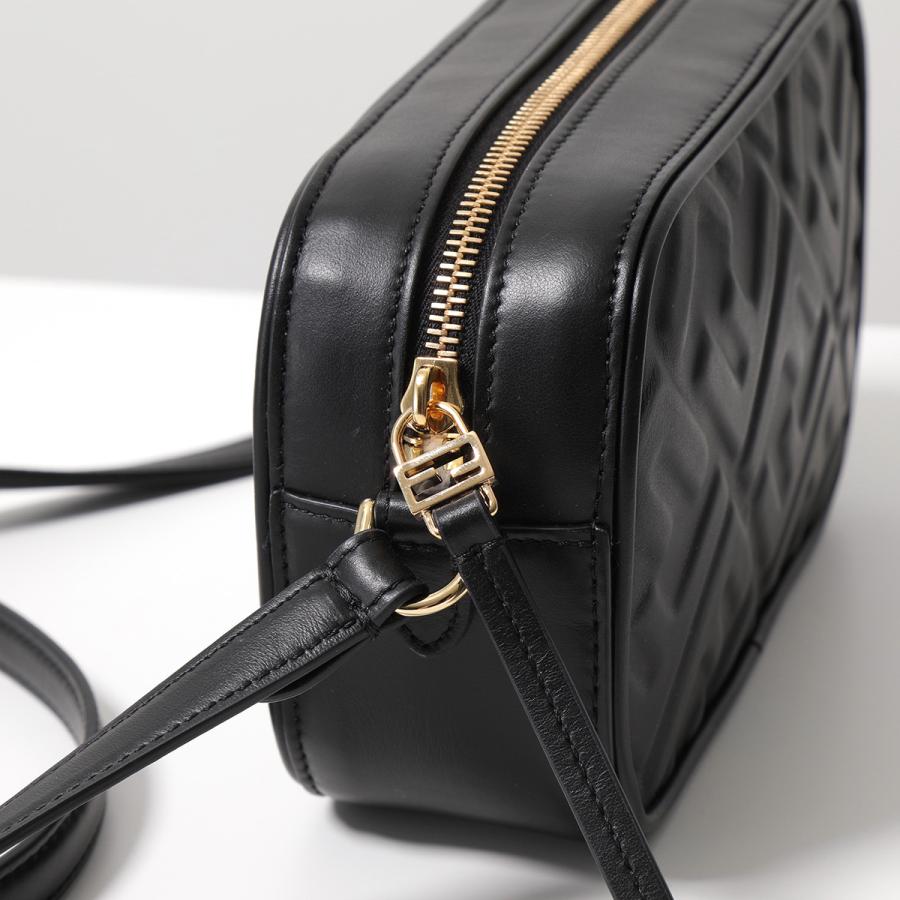 Fendi FFロゴ ショルダーバッグ FENDI FFロゴ ショルダーバッグ 【公式通販】