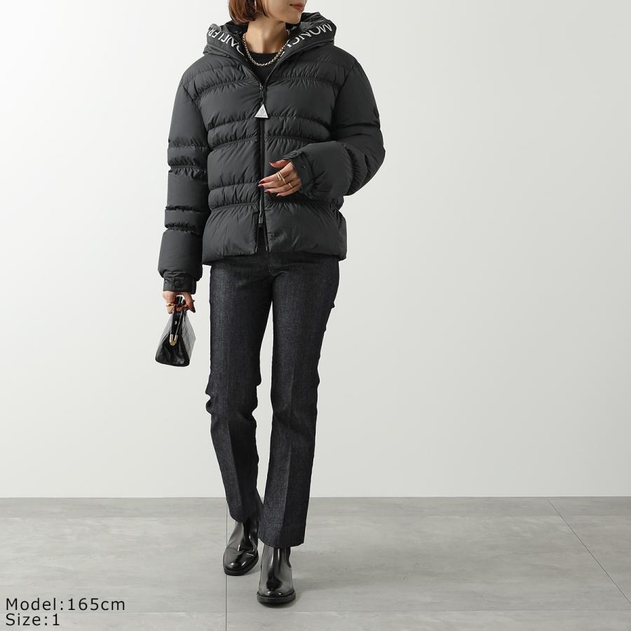 MONCLER Matt Black モンクレール マットブラック ダウンジャケット YSER イゼール 1A00024 596IU レディース  ショート アイコンパッチ ロゴ 999