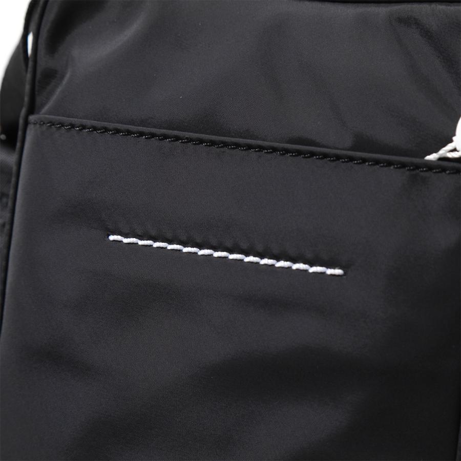 MM6 エムエムシックス メゾンマルジェラ ショルダーバッグ SB5WG0016