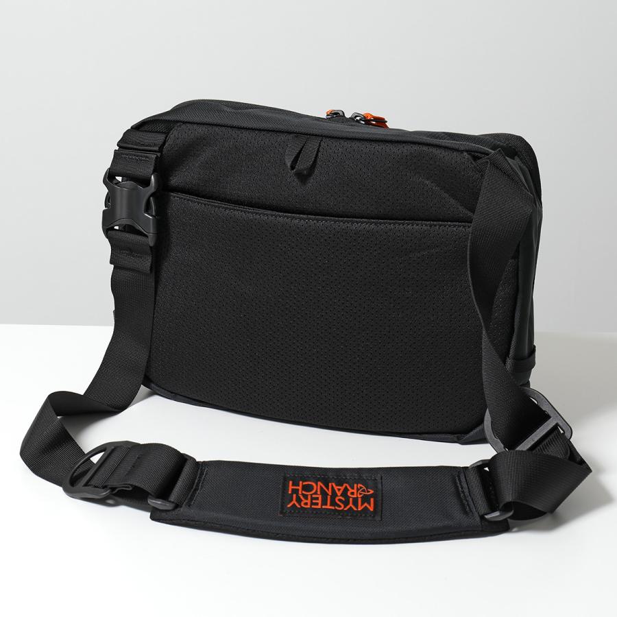 MYSTERY RANCH（ミステリーランチ） ショルダーバッグ District 8