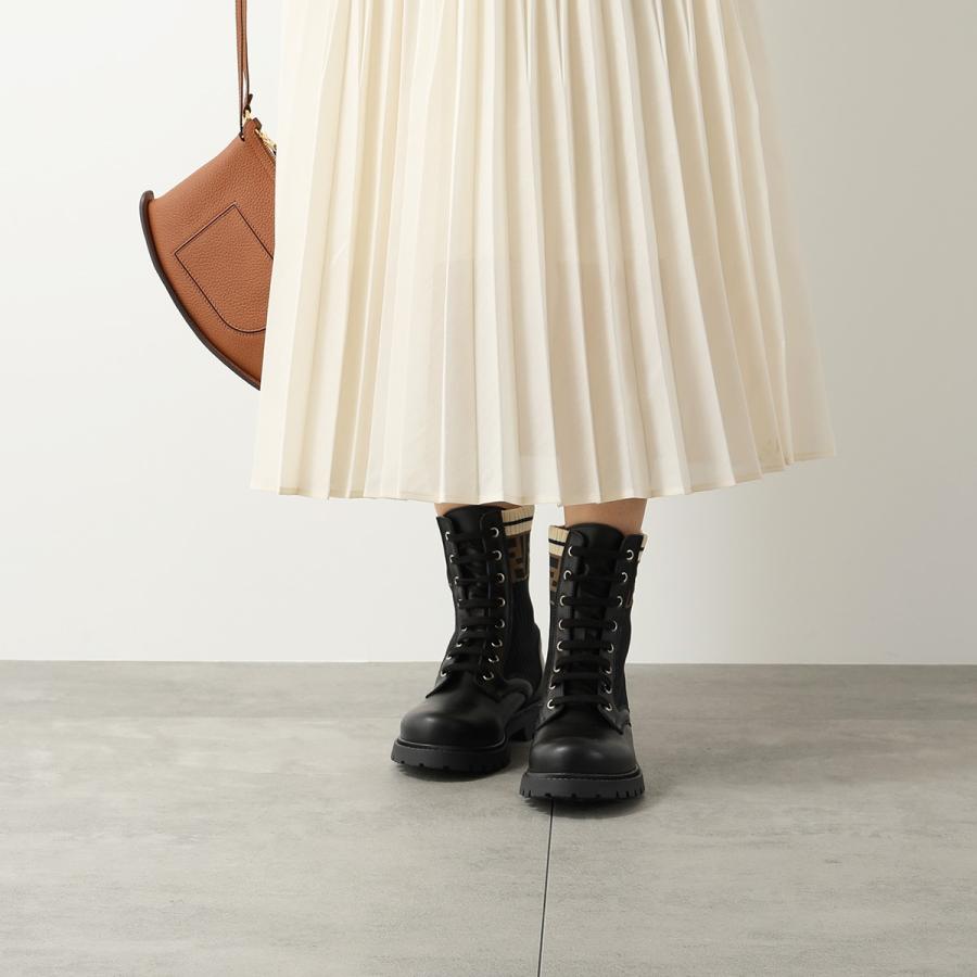 りーれ美品★FENDI フェンディ ブーツ 38 FENDI Delfina Leather Biker Boots | Black | FARFETCH