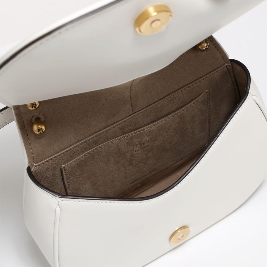 FENDI（フェンディ） ショルダーバッグ C MON SMALL カモン スモール