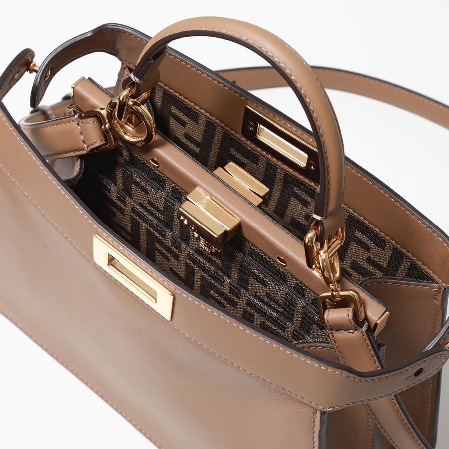 FENDI（フェンディ） ショルダーバッグ PEEKABOO ISeeU SMALL