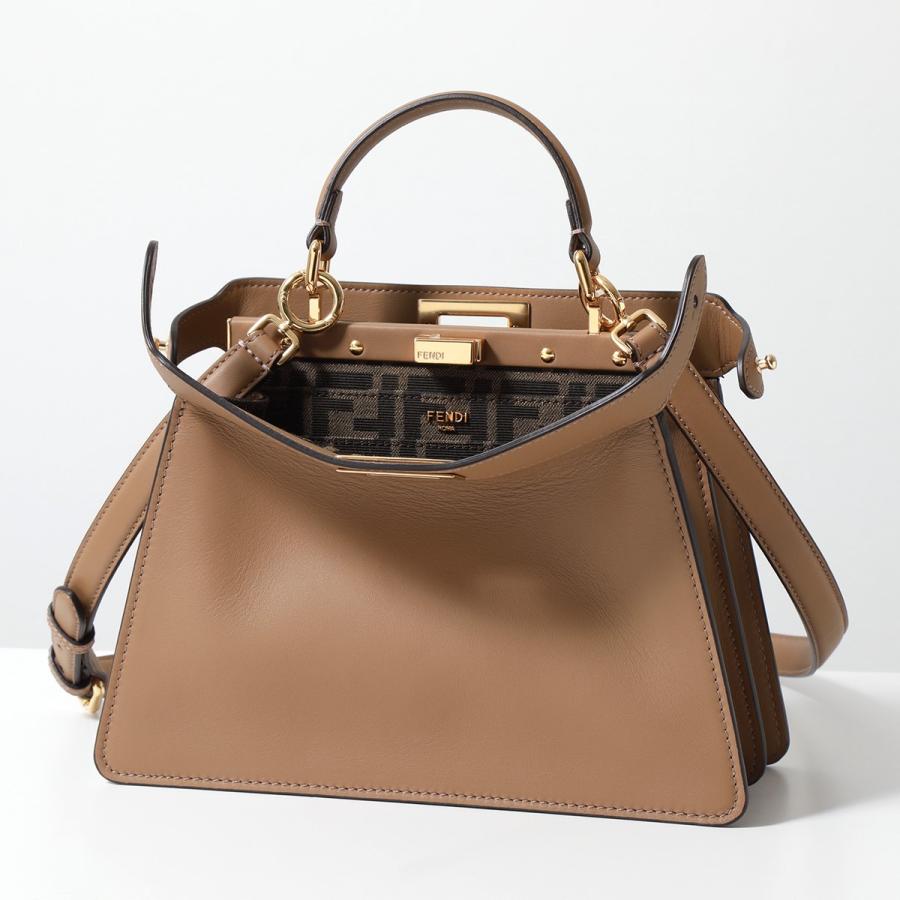 FENDI（フェンディ） ショルダーバッグ PEEKABOO ISeeU SMALL