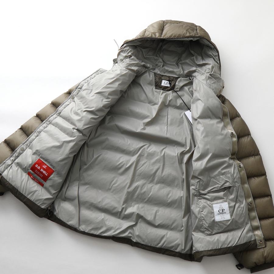 C.P. COMPANY（シーピーカンパニー） ダウンジャケット D.D. Shell